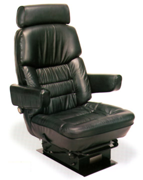 bigdaddyseat.jpg (23409 bytes)